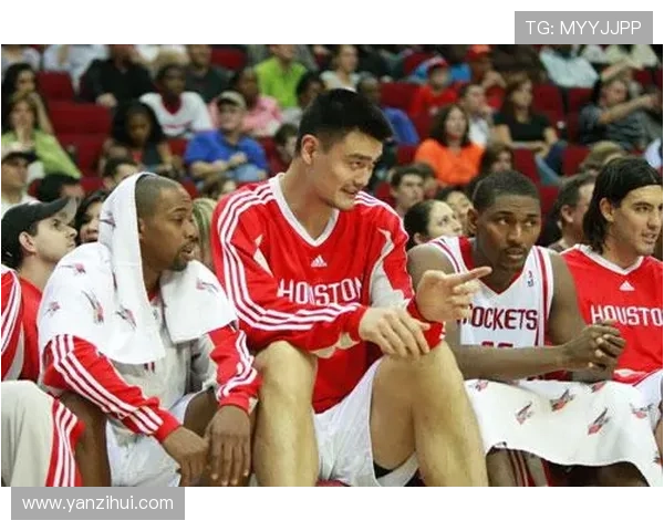 阿泰斯特对姚明的高度评价与两人友谊的深厚回忆